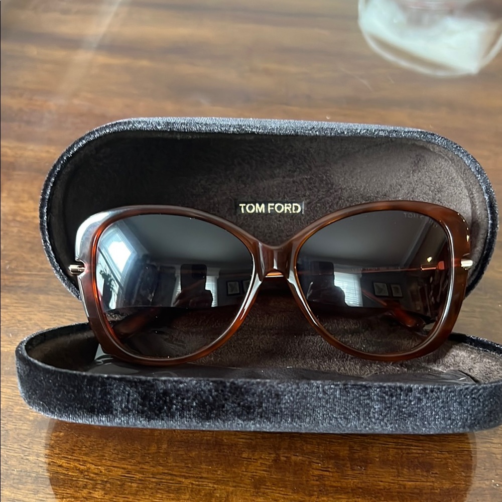 Tom Ford Linda Sunglasses New!